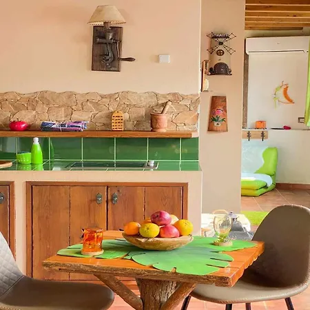 Apartmán Casita Mis Chinijos Con Jacuzzi O Minipiscina La Asomada (Lanzarote)