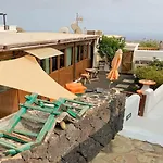 Casita Mis Chinijos Con Jacuzzi O Minipiscina 아파트 *
