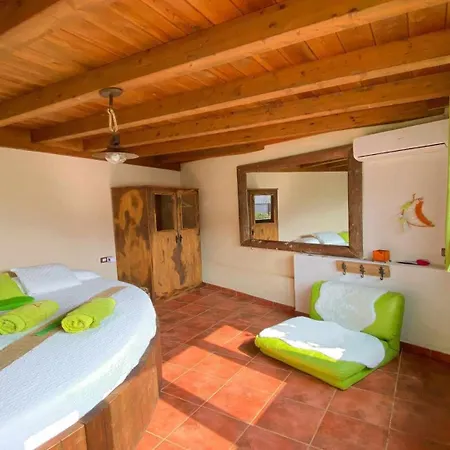 Casita Mis Chinijos Con Jacuzzi O Minipiscina La Asomada (Lanzarote)