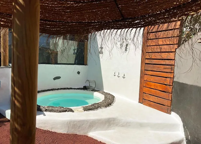Casita Mis Chinijos Con Jacuzzi O Minipiscina * La Asomada (Lanzarote)